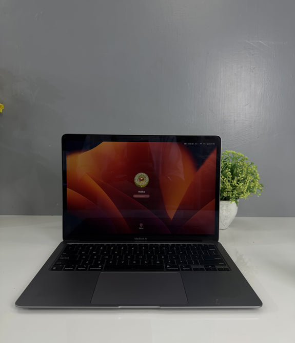 Refurbished MacBook Pro A2237 2020( M1 Chip /8GB/256GB/Mac OS Sonoma/13.3")