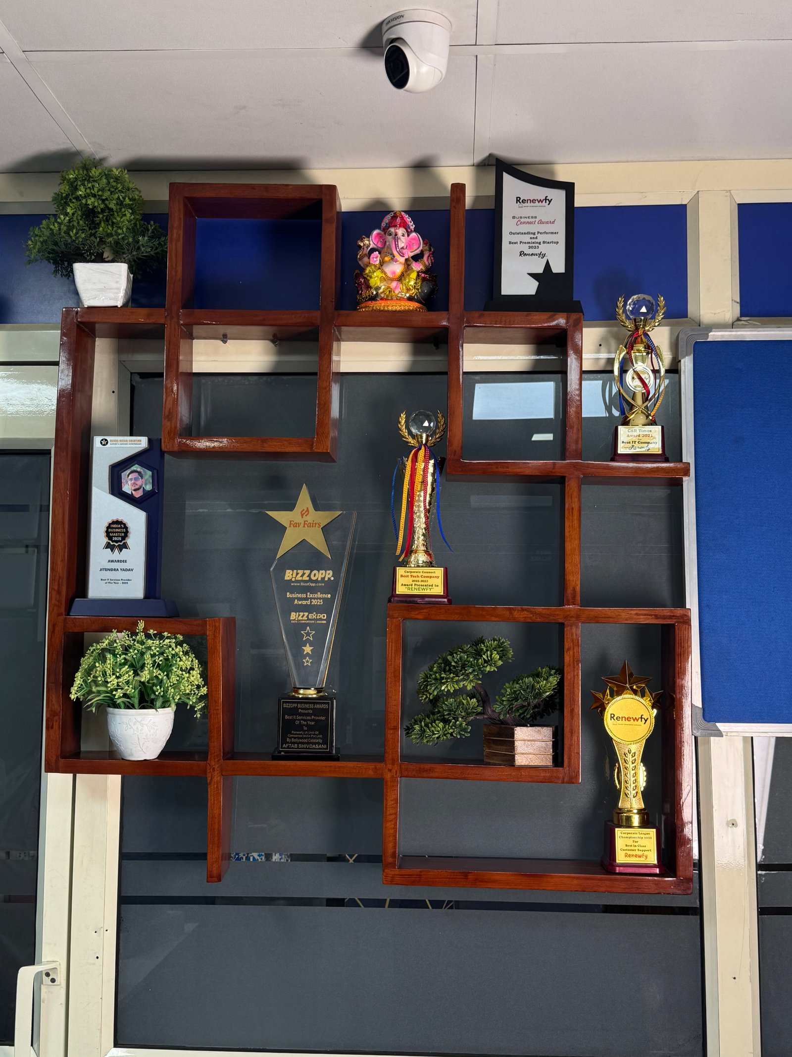 Company Gallery and Awards