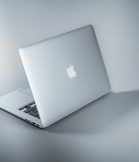 Refurbished Apple MacBook Air A1466 (Core i5/8GB/128GB/Mac OS Sierra/13.3")