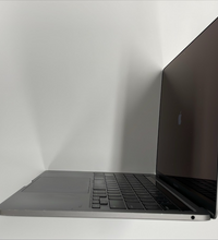 Apple MacBook Pro A1708 i7 2Gb graphic card (Refurbished)