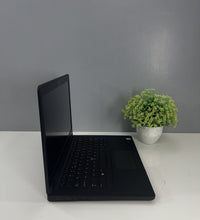 Dell latitude 5490 Lightweight Core i7 8th GEN /14 Inch (Refurbished)