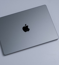 Refurbished Apple MacBook Air A1466 (Core i5/8GB/128GB/Mac OS Sierra/13.3")